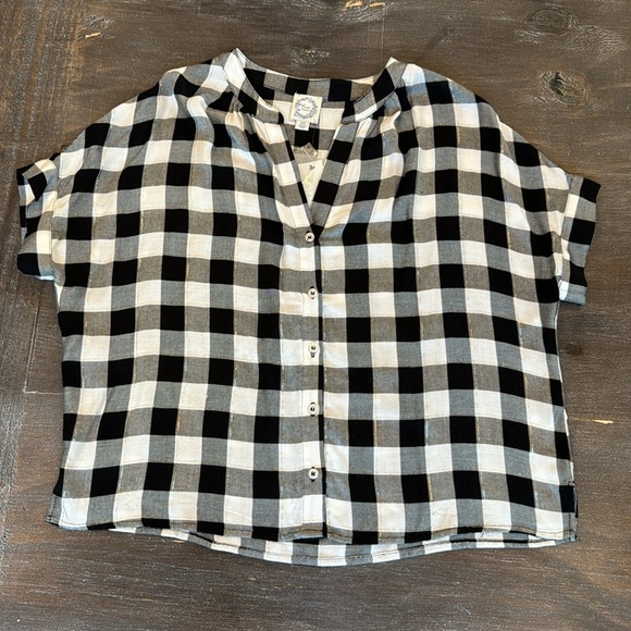 NWT Plaid Button Down Short Sleeve Shirt Gingham Black White Gold Accent XS - Picture 3 of 10